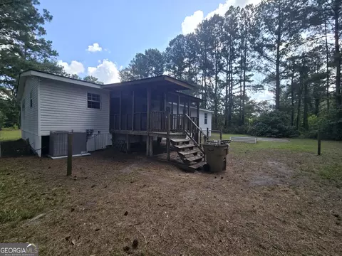 Exterior - 110 Bird Rd, Springfield, GA 31329 photo 9 of 11