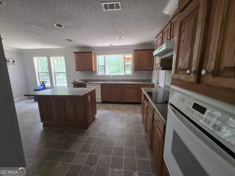 Kitchen - 110 Bird Rd, Springfield, GA 31329 photo 3 of 3