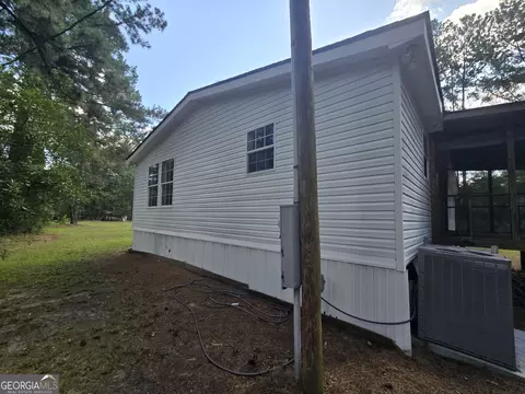Exterior - 110 Bird Rd, Springfield, GA 31329 photo 10 of 11
