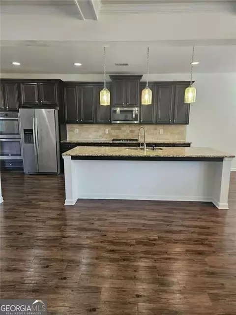 Kitchen - 90 Partridge Dr, Covington, GA 30016 photo 3 of 4