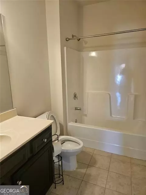 Bath - 90 Partridge Dr, Covington, GA 30016 photo 1 of 4
