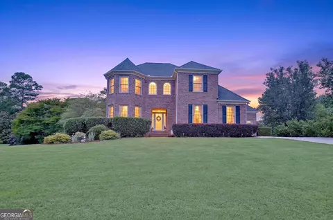 100 Grouse Pt, Fayetteville, GA 30215