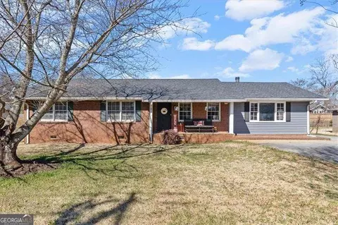 213 Cook St, Cartersville, GA 30120