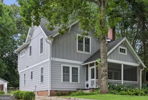 211 Greenwood Cir, Decatur, GA 30030