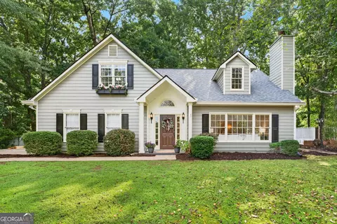 139 Stanbrough Dr, Dallas, GA 30157