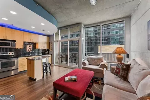 923 Peachtree St NE #827, Atlanta, GA 30309