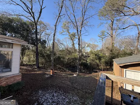 Exterior - 102 Hemlock St, Warner Robins, GA 31093 photo 3 of 3