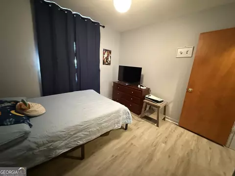 Bedroom - 102 Hemlock St, Warner Robins, GA 31093 photo 3 of 6