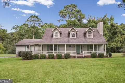 143 Redwood Rd, Fitzgerald, GA 31750