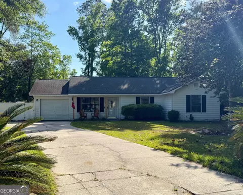118 Crestwood Ct, Kingsland, GA 31548