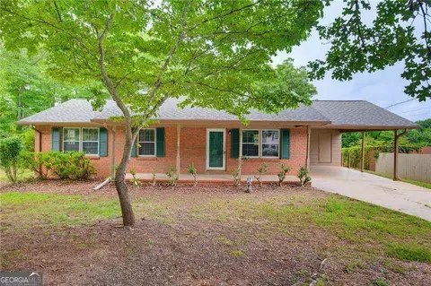 640 Davis Mill Rd S, Dallas, GA 30157