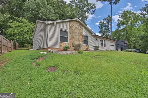 Exterior - 2425 Rhoanoke Dr, Duluth, GA 30096 photo 4 of 5