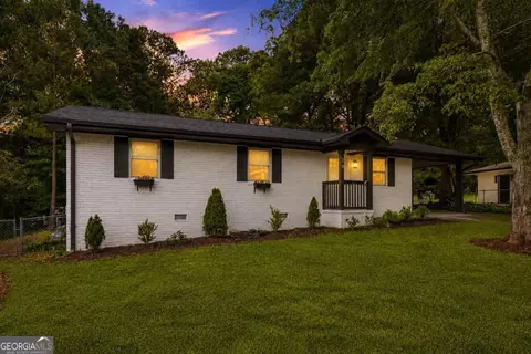 26 Vanguard Cir SW, Marietta, GA 30060