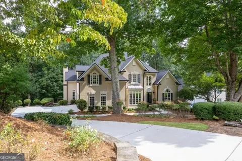 5185 Catalpa Knl, Acworth, GA 30101