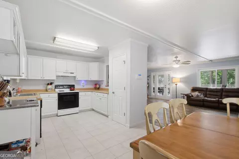 Kitchen - 834 Hardy Rd, Martin, GA 30557 photo 1 of 3