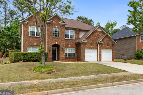 10 Stonebridge Pass, Newnan, GA 30265