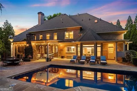740 Riley Pl, Sandy Springs, GA 30327