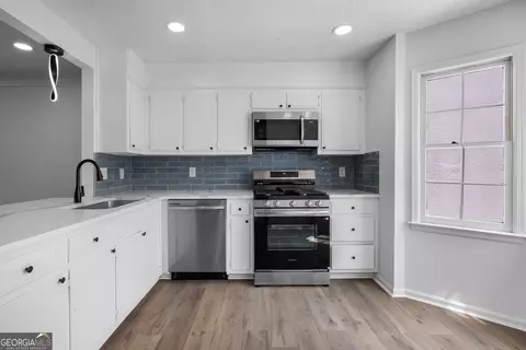 Kitchen - 3740 E Bay St, Duluth, GA 30096 photo 3 of 3