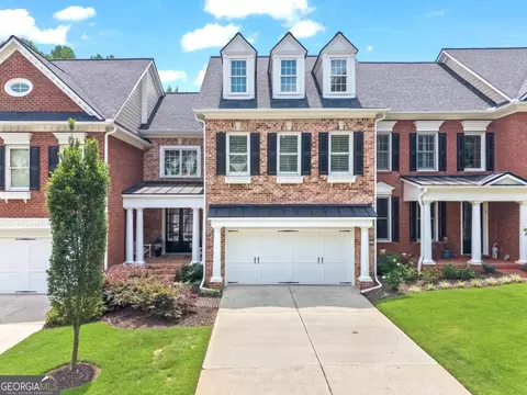 2424 Loxford Ln, Alpharetta, GA 30009