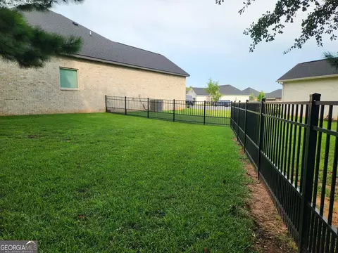 Exterior - 108 Raspberry Trl, Perry, GA 31069 photo 3 of 6