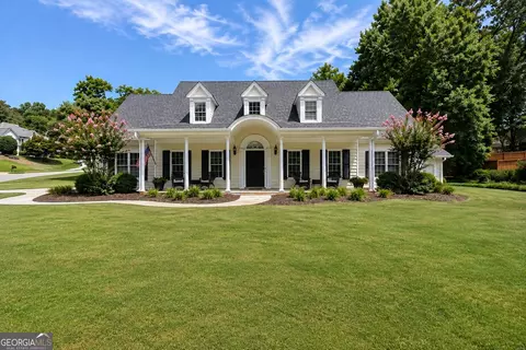 2564 Chestea Dr NE, Marietta, GA 30066