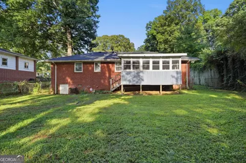 Exterior - 5911 Meadowview Rd, Rex, GA 30273 photo 4 of 6