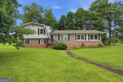 305 Mercer Dr, Jonesboro, GA 30236