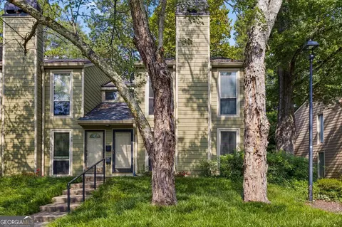 1147 Riverbend Club Dr SE, Atlanta, GA 30339