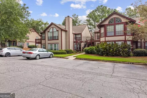 1004 Sandy Lane Dr, Alpharetta, GA 30022