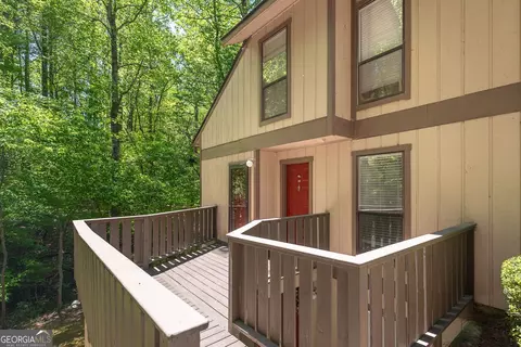703 Woodcliff Dr, Sandy Springs, GA 30350