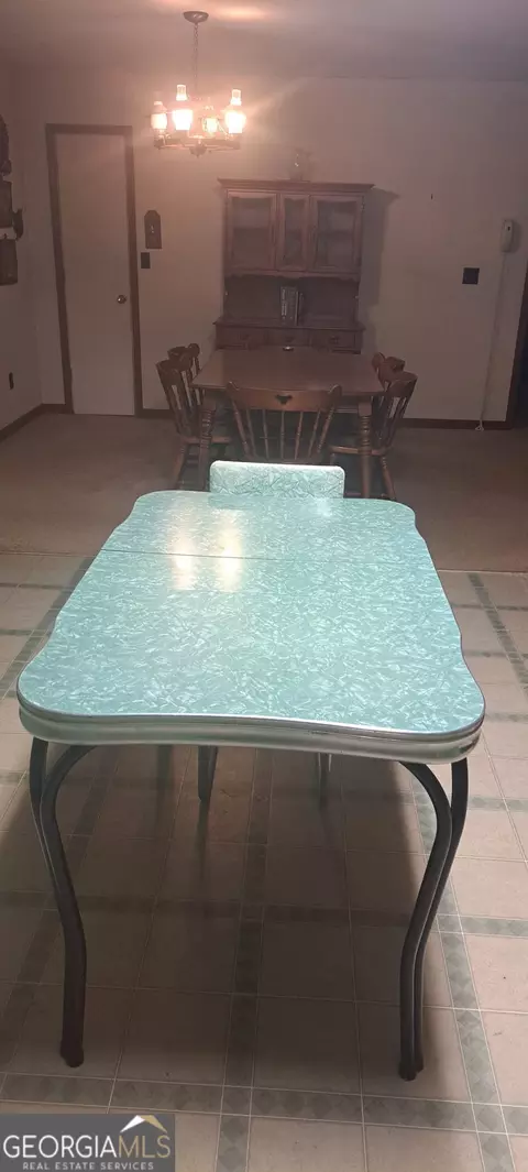 Dining - 1069 Harbert Valley Rd, Toccoa, GA 30577 photo 1 of 1