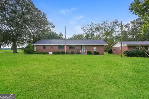Exterior - 763 Oak Ave, Pinehurst, GA 31070 photo 2 of 3
