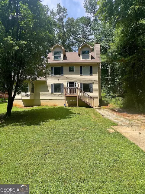 8446 Donald Rd, Snellville, GA 30039