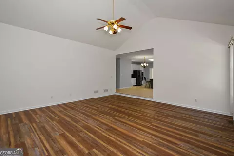 Living - 40 Jacksons Vly, Sharpsburg, GA 30277 photo 6 of 7