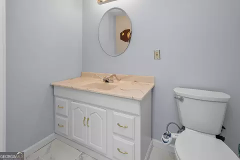 Bath - 40 Jacksons Vly, Sharpsburg, GA 30277 photo 7 of 8
