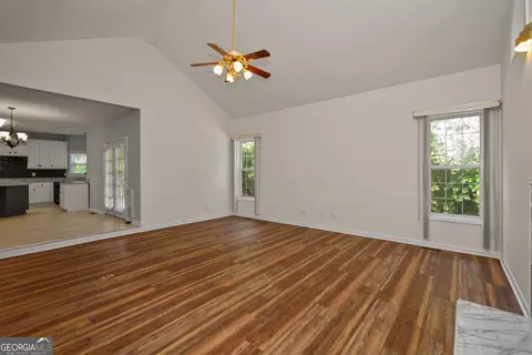Living - 40 Jacksons Vly, Sharpsburg, GA 30277 photo 5 of 7