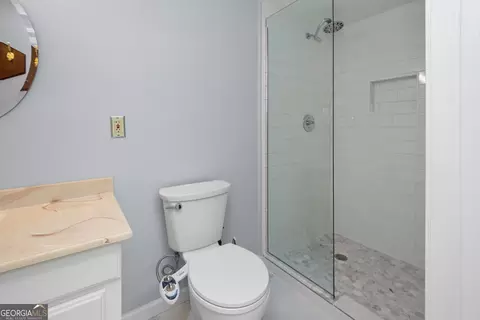Bath - 40 Jacksons Vly, Sharpsburg, GA 30277 photo 8 of 8