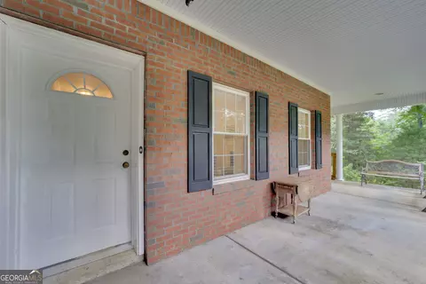 Exterior - 4165 Prather Bridge Rd, Toccoa, GA 30577 photo 4 of 22