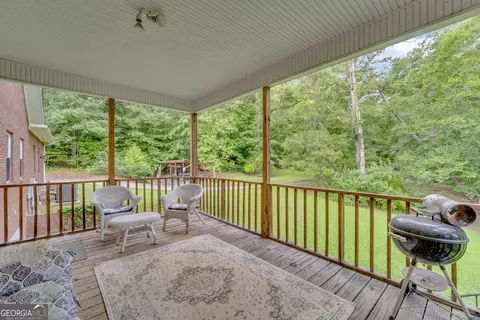 Exterior - 4165 Prather Bridge Rd, Toccoa, GA 30577 photo 7 of 22