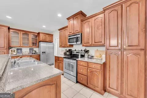 Kitchen - 4165 Prather Bridge Rd, Toccoa, GA 30577 photo 4 of 7