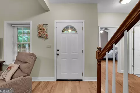 Entry Way - 4165 Prather Bridge Rd, Toccoa, GA 30577 photo 2 of 6