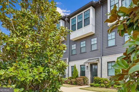 6540 Beacon Dr, Sandy Springs, GA 30328