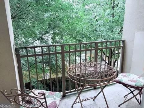 870 Mayson Turner Rd #1224, Atlanta, GA 30344