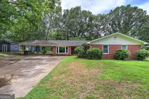 16 Jones Mill Pl, Cartersville, GA 30120
