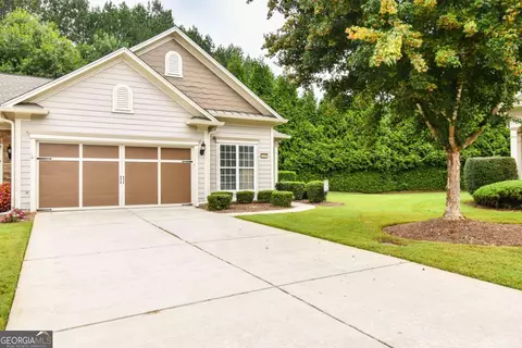 6243 Longleaf Dr, Hoschton, GA 30548
