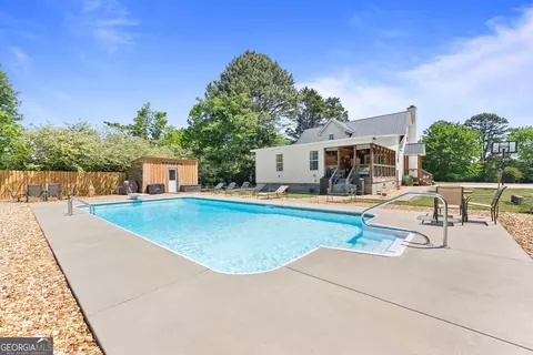 Exterior - 7501 Lula Rd, Lula, GA 30554 photo 6 of 10
