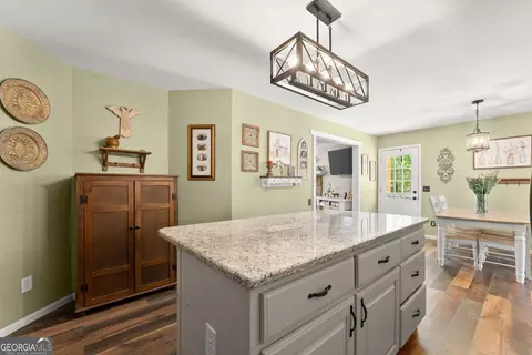 Kitchen - 7501 Lula Rd, Lula, GA 30554 photo 3 of 3