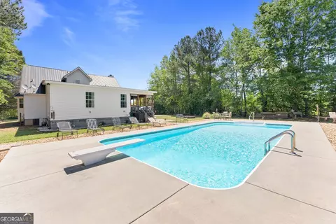 Exterior - 7501 Lula Rd, Lula, GA 30554 photo 4 of 10