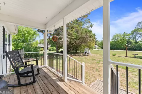Exterior - 7501 Lula Rd, Lula, GA 30554 photo 3 of 10