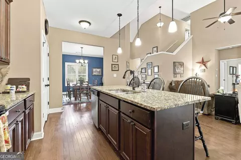 Kitchen - 109 Celebration Blvd, Lagrange, GA 30241 photo 5 of 6